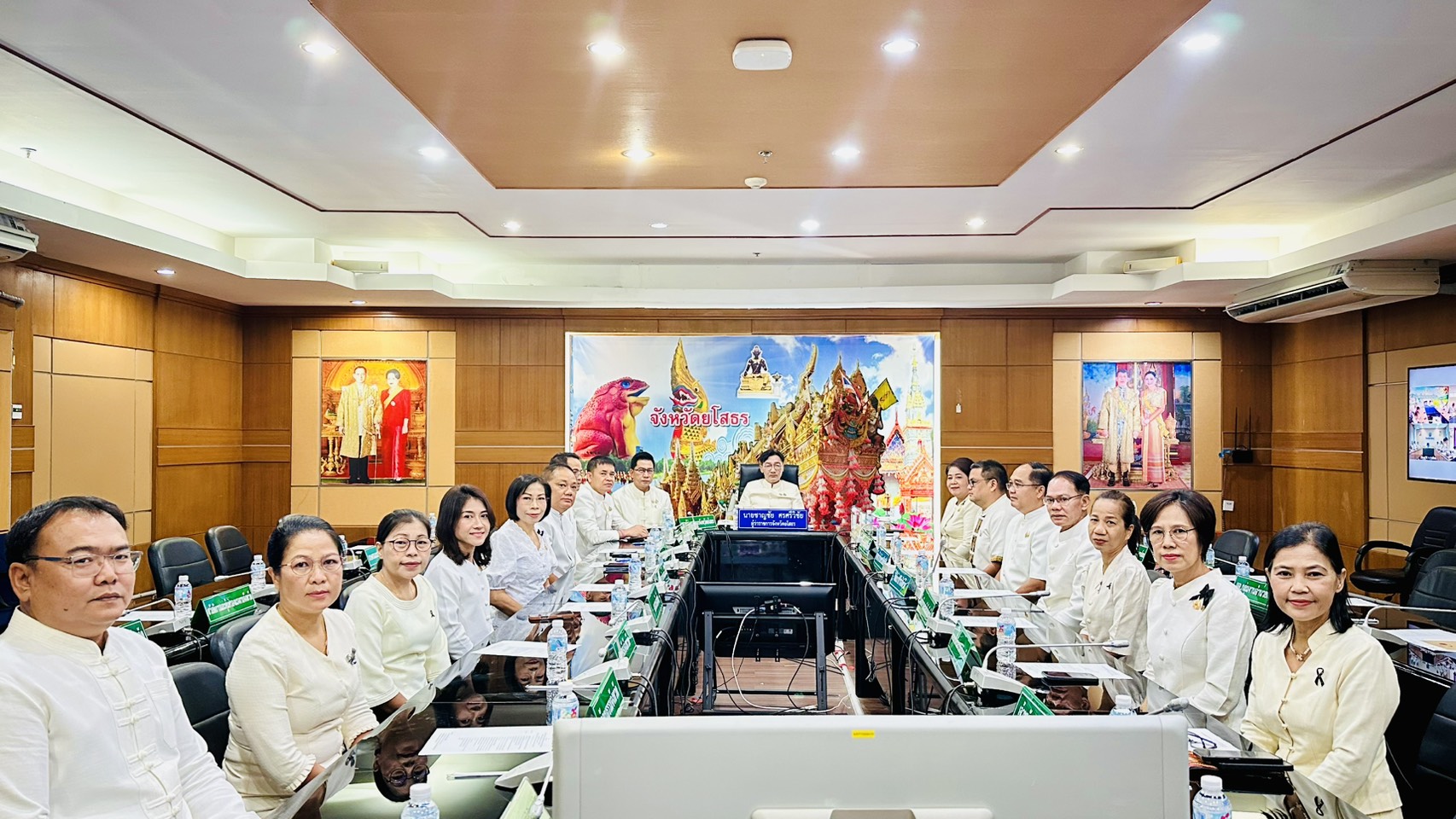พช. ยโสธร ร่วมพิธีบรรยายธรรม นำอบรมจิตภาวนา เพื่อเฉลิมพระเกียรติพระบาทสมเด็จพระเจ้าอยู่หัว เนื่องในโอกาสวันเฉลิมพระชนมพรรษา 28 กรกฎาคม 2569